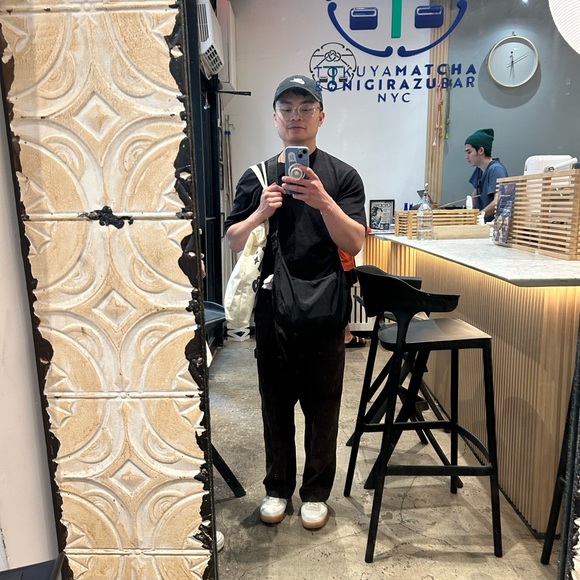 Meet your Posher, Kd - Picture 1 of 1